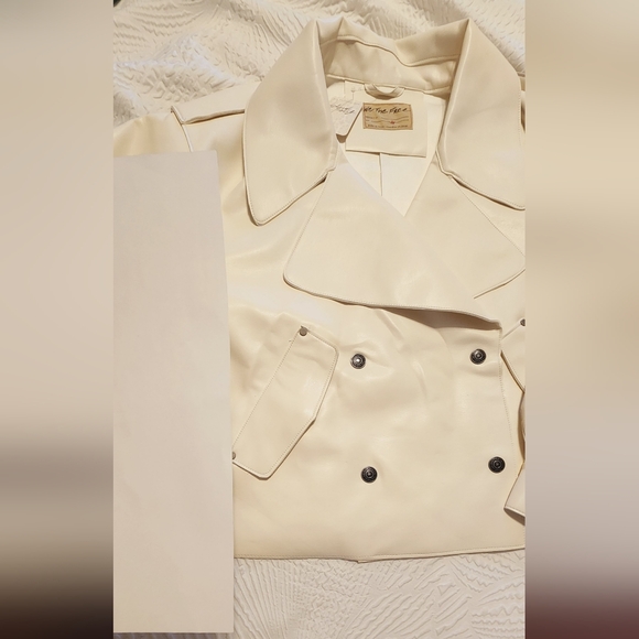 NWT Free People Alexis Vegan Leather Jacket white medium - Picture 9 of 14